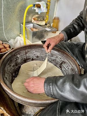 唤起一天精神头 一碗福州老字号面筋泡油茶馆的故事